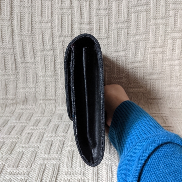 October Jaipur Vegan Leather Clutch - BNWT - Picture 2 of 15